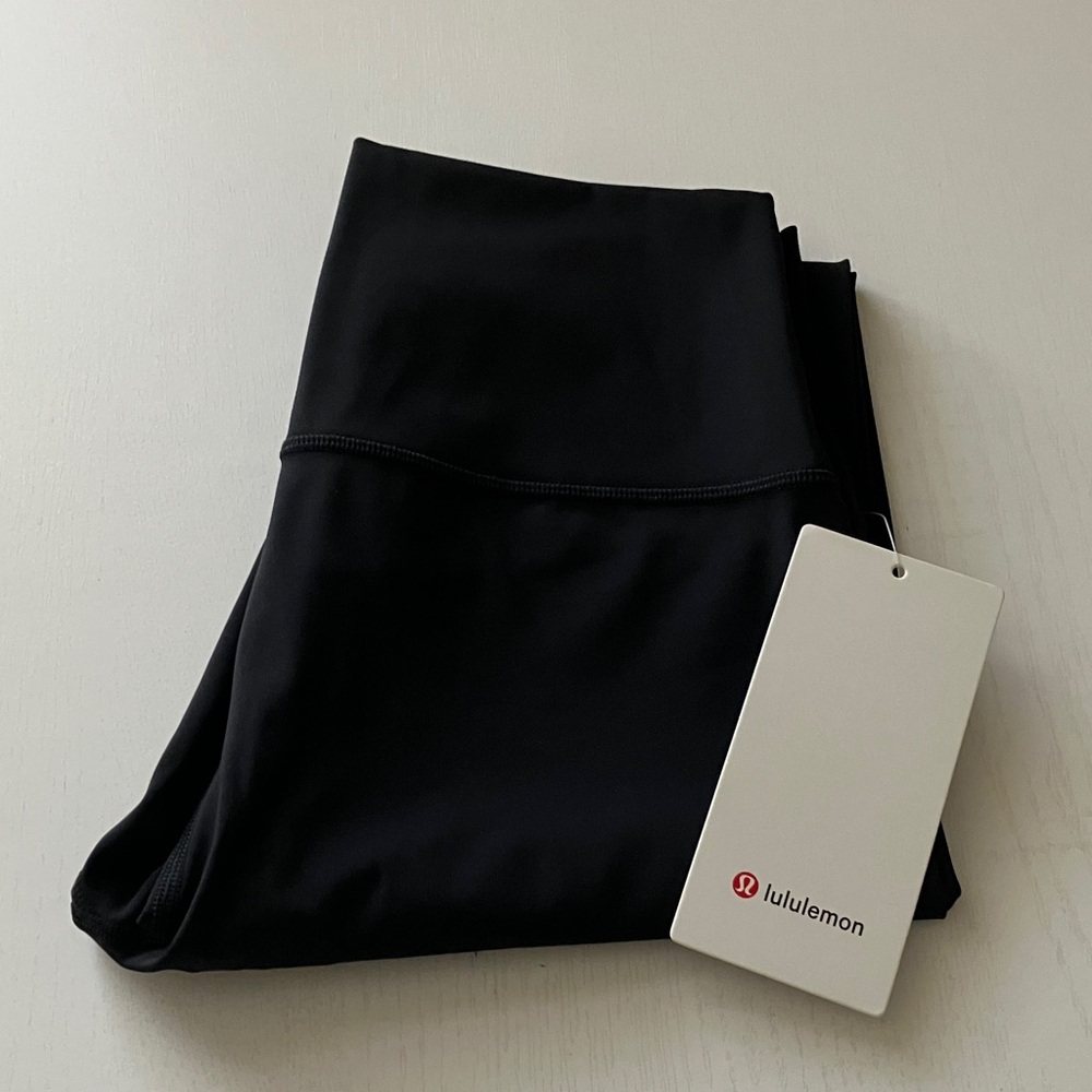 Lululemon Wunder Under HR Tight 28” *DISCONTINUED*(Size 8) NWT - Picture 2 of 12